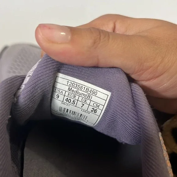 Brooks Ghost 14 Road-Running Shoes - Delicate Dyes - Women's size 9 - Picture 6 of 7